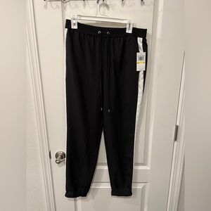 NWT Michael Kors pants size medium